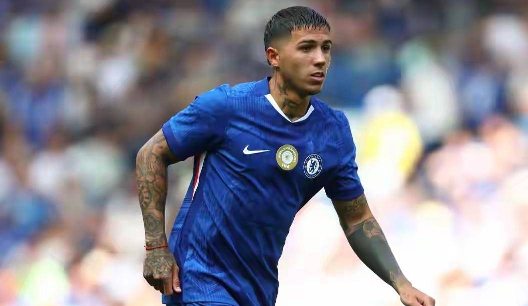 3-0！2-0！欧冠狂欢夜：巴尔韦德上演帽子戏法，皇马痛击曼城，黑马轻取葡超豪门